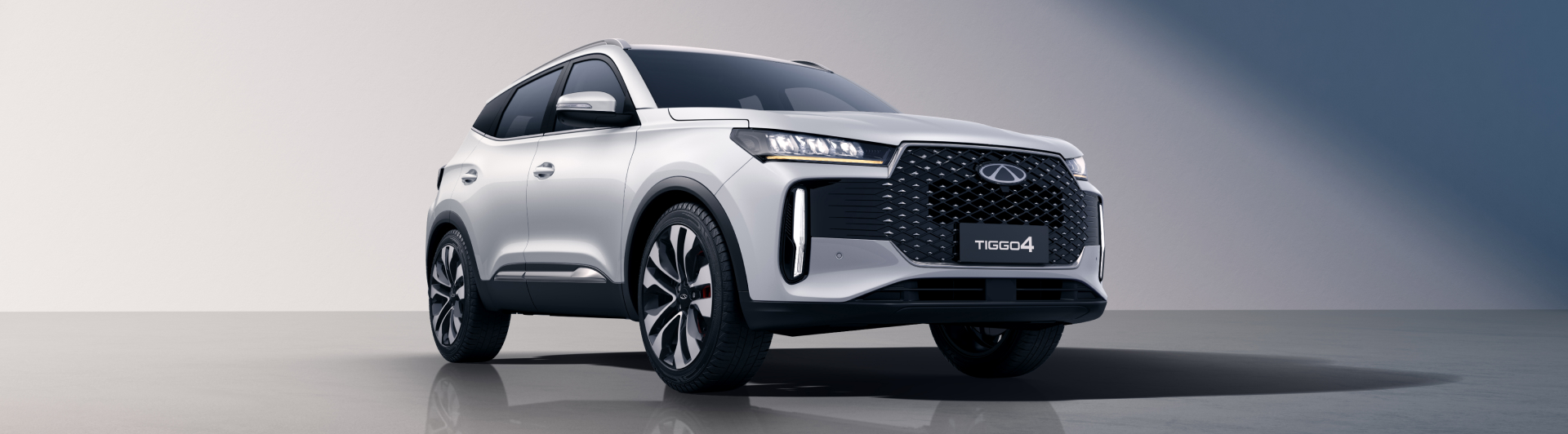 Новый гибридный CHERY TIGGO 4 HEV уже в Молдове